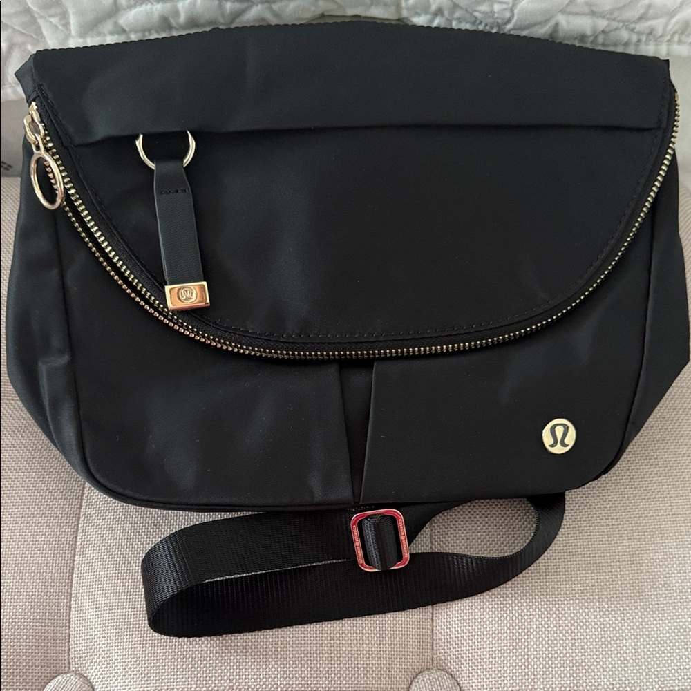 lululemon athletica Black Crossbody Bag with Gold Accents